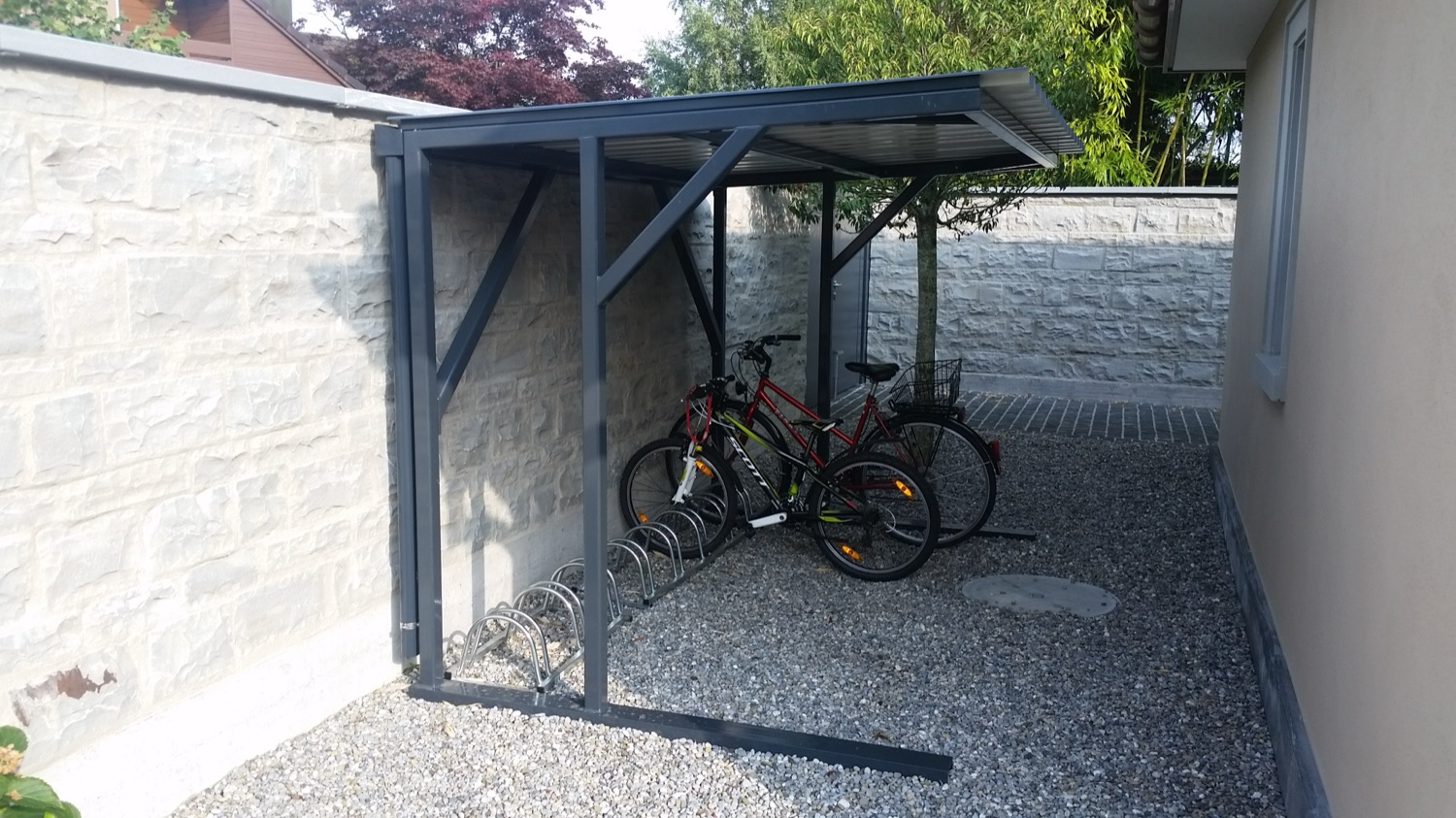 Velo-Unterstände – GYR AG